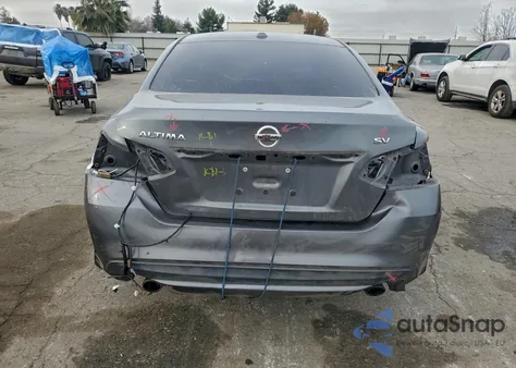 2017 Nissan Altima 2.5 z USA, uszkodzony, nr VIN 1N4AL3AP7HC235651